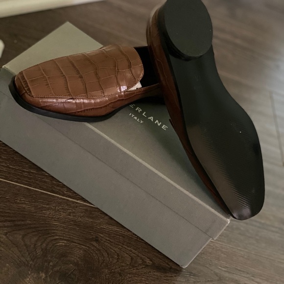 women’s Loafers - Picture 2 of 5